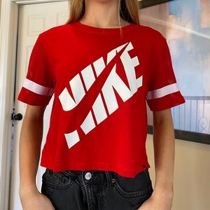 nike red crop top
